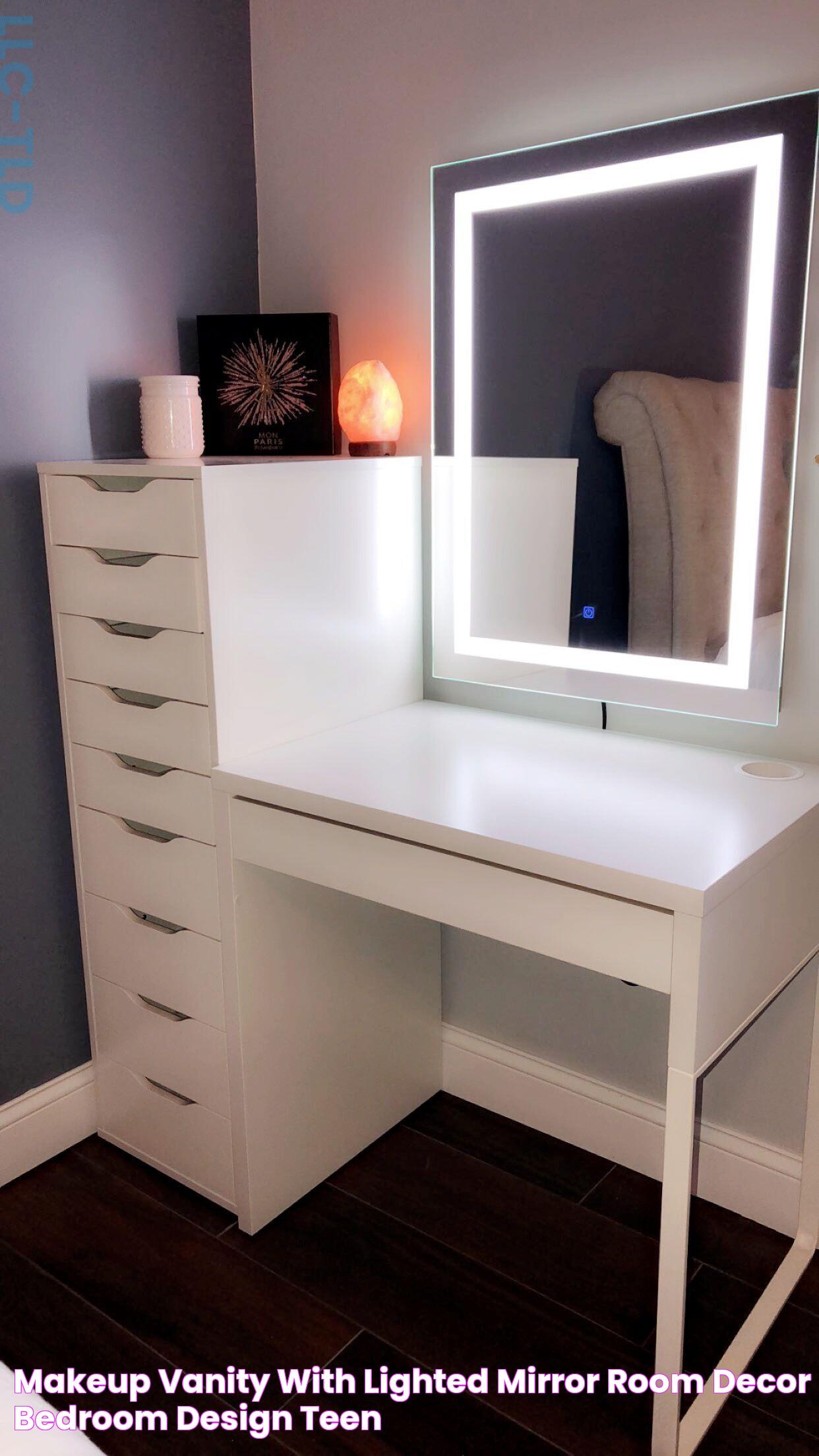 Makeup vanity with lighted mirror! Room decor, Bedroom design, Teen